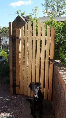 Sawn Oak and Cleft Chestnut Avenbury gate with arch top Rustic Sawn Oak and Cleft Chestnut Avenbury gate with arch top
