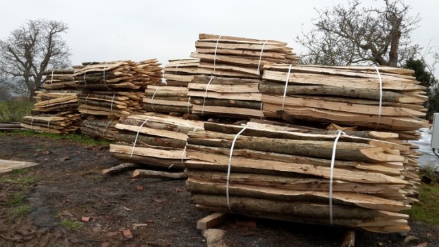 Bundles of chunky mixed cleft Chestnut stakes ready to go Bundles of chunky mixed cleft Chestnut stakes ready to go