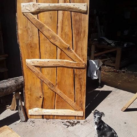 Quirky bespoke rustic gate Quirky bespoke rustic gate