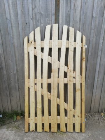 Double braced cleft Chestnut Orchard gate Double braced cleft Chestnut Orchard gate