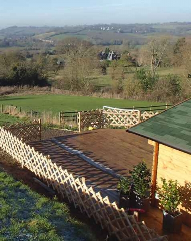 3 Cleft Chestnut diamond trellis 3 Cleft Chestnut diamond trellis