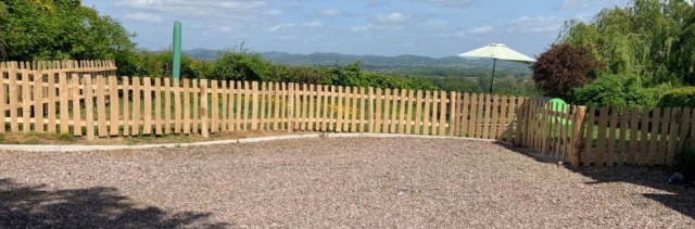 Cleft Chestnut picket fencing - nail framed with wide cleft pickets Cleft Chestnut picket fencing - nail framed with wide cleft pickets