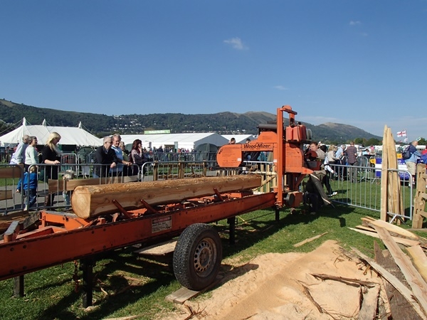 Mobile saw milling at the 3 counties show Mobile saw milling at the 3 counties show